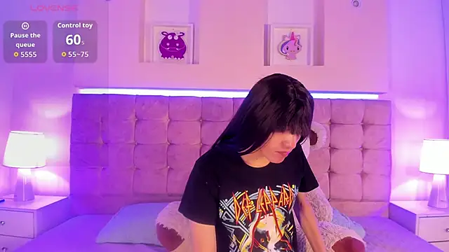 Naya Velvet online show from 11-06-25, 03:57