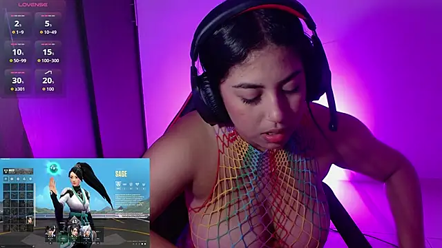 mariam ferrer online show from 10-31-25, 07:37