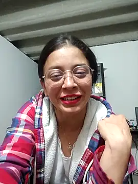 Eloisa smith online show from 11-25-25, 05:29