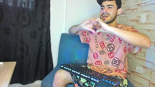 Master King Crazzy777 online show from 10-19-25, 06:41