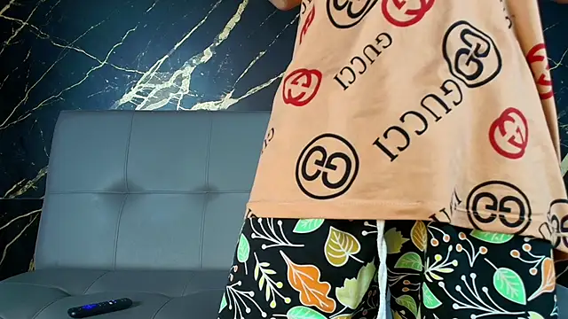 Master King Crazzy777 online show from 11-08-25, 12:27