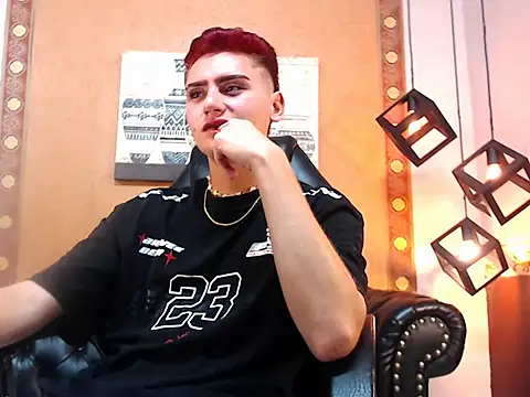 Snapshot of Alex_Millerss chatting on 11-20-25, 10:31 Alex Millerss online show from 11-20-25, 10:31