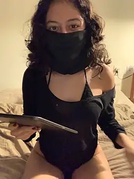 alicacua online show from 10-13-25, 04:12