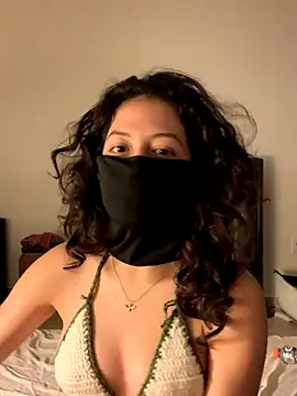 alicacua online show from 10-23-25, 06:02