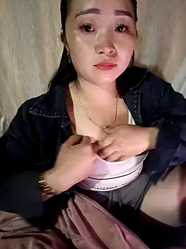 miemie-xx online show from 10-22-25, 12:27