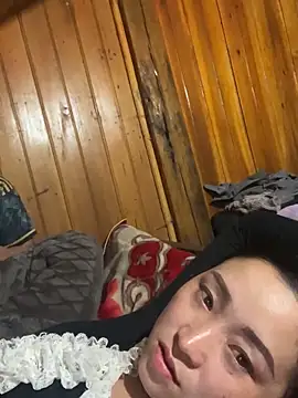 miemie-xx online show from 12-05-25, 01:42