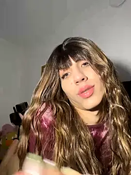 SiaraRealist online show from 11-11-25, 12:54