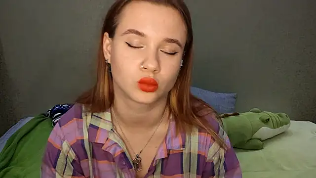 QuiveredFrown online show from 10-17-25, 11:02