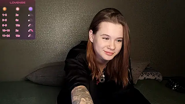 QuiveredFrown online show from 11-24-25, 12:16