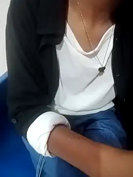 Mahi677 online show from 11-16-25, 03:56