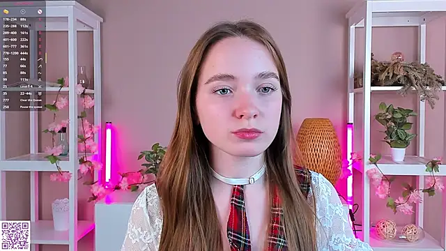 LittleCutieSandy online show from 10-30-25, 03:19