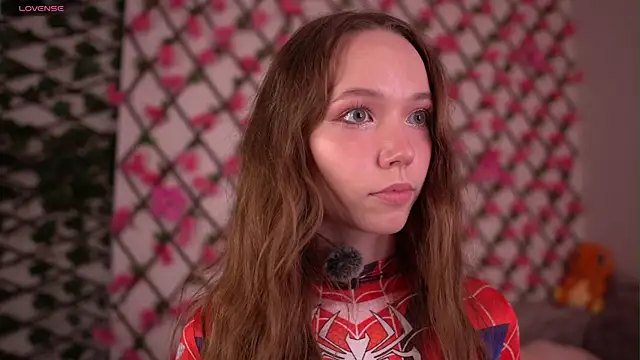 Snapshot of Petite_Polly chatting on 11-08-25, 06:07 Petite Polly online show from 11-08-25, 06:07