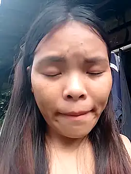 hello-cute online show from 10-15-25, 07:52