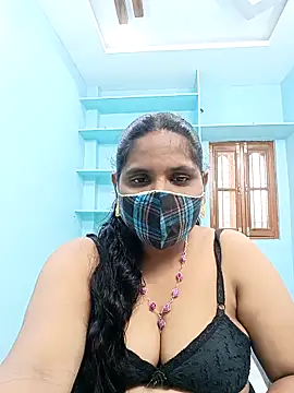 Snapshot of kajal-kajal1 chatting on 10-18-25, 06:05 kajal-kajal1 online show from 10-18-25, 06:05