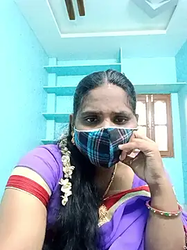 Snapshot of kajal-kajal1 chatting on 10-31-25, 10:16 kajal-kajal1 online show from 10-31-25, 10:16