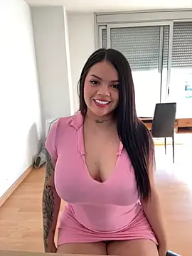 Snapshot of dulcemarianh_ chatting on 10-27-25, 03:16 dulcemarianh online show from 10-27-25, 03:16