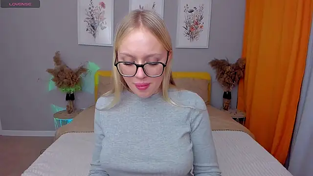 CeaneLino online show from 11-13-25, 07:46