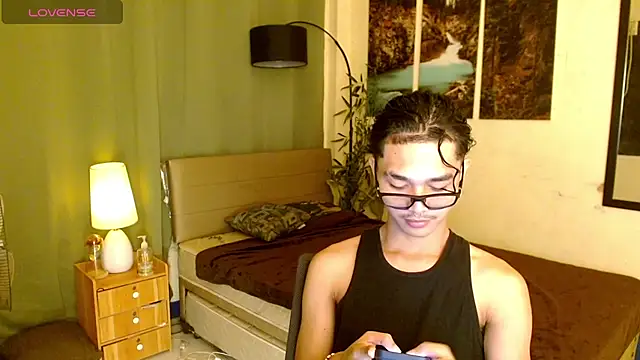 AsianCarl online show from 01-12-26, 12:10