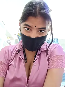 Hot radhaji online show from 03-08-26, 02:48