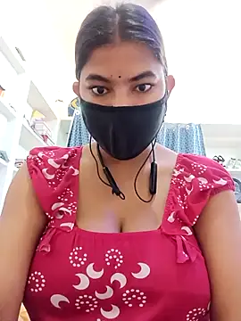 Hot radhaji online show from 03-13-26, 02:07