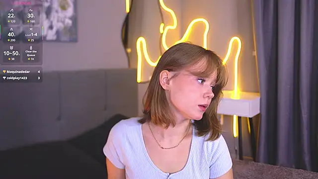 Snapshot of lorapalmerry chatting on 10-27-25, 03:16 lorapalmerry online show from 10-27-25, 03:16