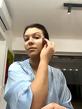 Snapshot of ClaraPasssion chatting on 11-23-25, 05:18 ClaraPasssion online show from 11-23-25, 05:18