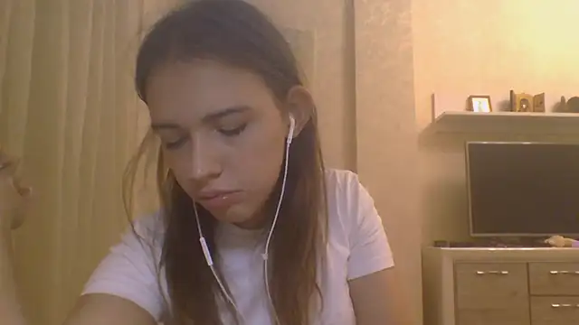 CeyaLier online show from 10-15-25, 06:08