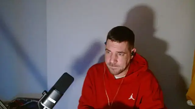 chibrax918 online show from 12-15-25, 02:27