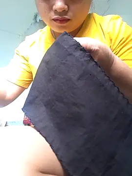 Snapshot of limely- chatting on 10-23-25, 04:23 limely- online show from 10-23-25, 04:23