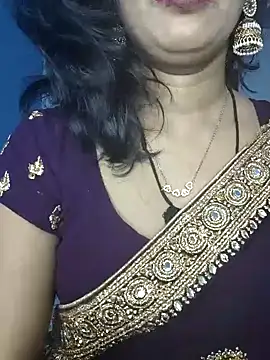 Snapshot of Janu-hasena chatting on 12-21-25, 12:45 Janu-hasena online show from 12-21-25, 12:45