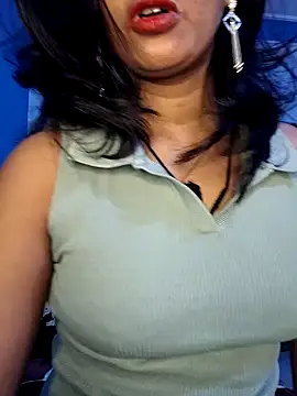 Snapshot of Janu-hasena chatting on 01-08-26, 04:53 Janu-hasena online show from 01-08-26, 04:53