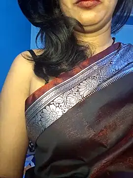 Snapshot of Janu-hasena chatting on 02-16-26, 12:56 Janu-hasena online show from 02-16-26, 12:56