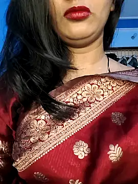 Snapshot of Janu-hasena chatting on 04-02-26, 11:41 Janu-hasena online show from 04-02-26, 11:41