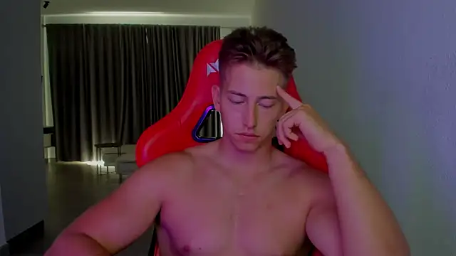 Snapshot of find0m_master chatting on 11-08-25, 04:40 find0m master online show from 11-08-25, 04:40