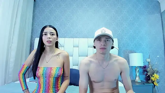 Snapshot of nicollandjhon chatting on 11-28-25, 02:47 nicollandjhon online show from 11-28-25, 02:47