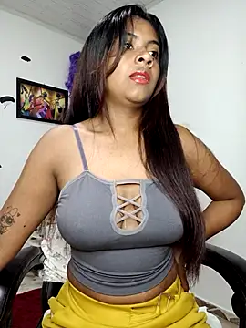 Snapshot of vannesitha25 chatting on 11-06-25, 02:29 vannesitha25 online show from 11-06-25, 02:29