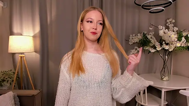 TinaStevenson online show from 10-19-25, 09:48