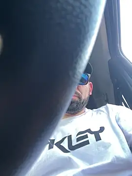 Snapshot of Nasho172737 chatting on 03-10-26, 08:58 Nasho172737 online show from 03-10-26, 08:58