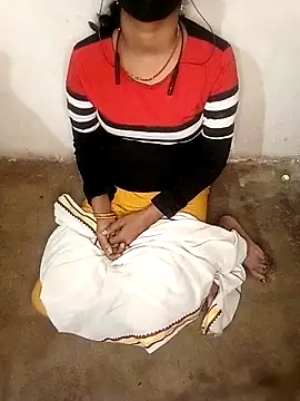 Sexy Riya Bhabhi online show from 10-31-25, 07:15