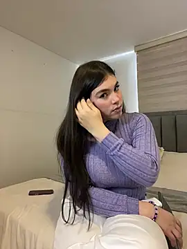 Isabella LaRue online show from 01-18-26, 06:55