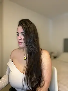 Isabella LaRue online show from 03-22-26, 01:36