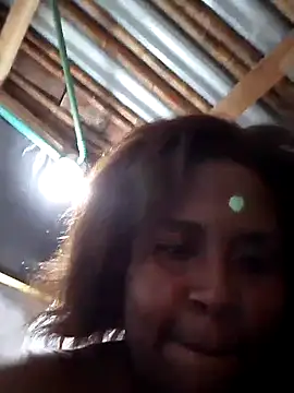 Snapshot of NaomiGrace_ chatting on 10-23-25, 04:50 NaomiGrace online show from 10-23-25, 04:50