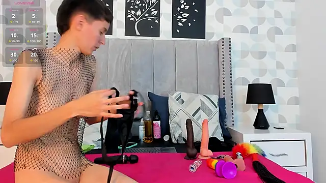 amely santana online show from 10-18-25, 08:20