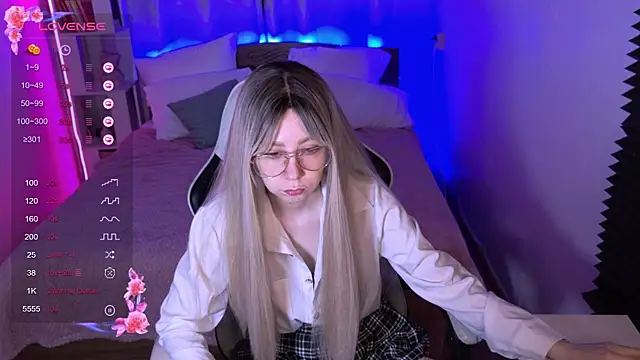 sofiisun online show from 11-12-25, 02:12