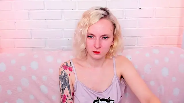 LikiLips online show from 03-10-26, 01:21