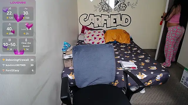 Miss  kendra  online show from 01-10-26, 03:03