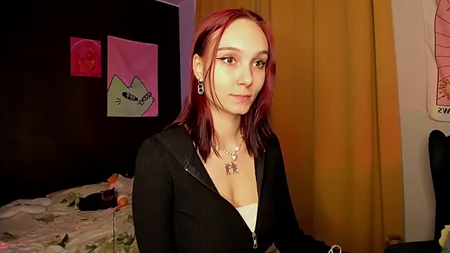 Snapshot of Aurisinst chatting on 10-13-25, 08:53 Aurisinst online show from 10-13-25, 08:53