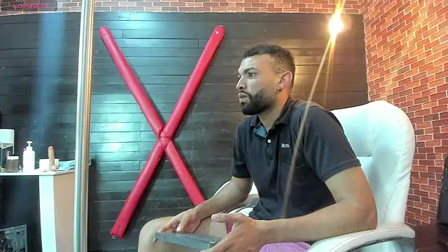 Snapshot of onlymen2025 chatting on 11-10-25, 07:57 onlymen2025 online show from 11-10-25, 07:57