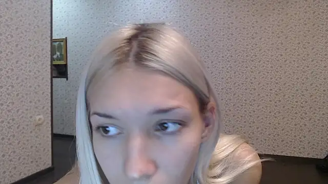 maybe doll online show from 10-09-25, 06:06