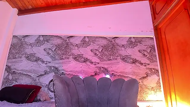 Ethan thouse online show from 12-16-25, 07:19